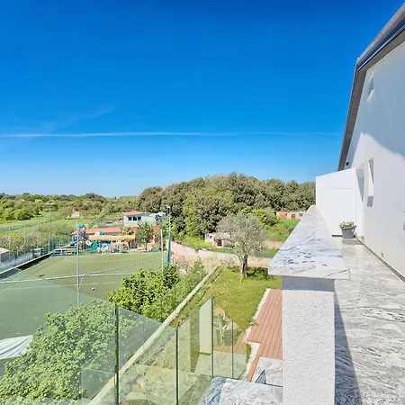 La Mer-2 By Interhome *